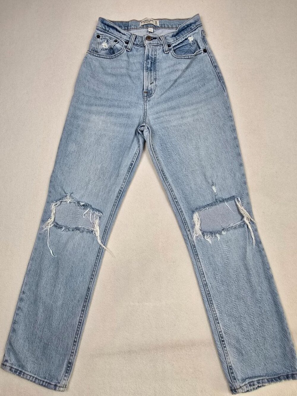 Abercrombie & Fitch 26 2S Curve Love Ultra High Rise Straight Leg Jeans Light W